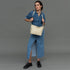Bolso de hombro para mujer de piel con bandolera extensible beige Mara