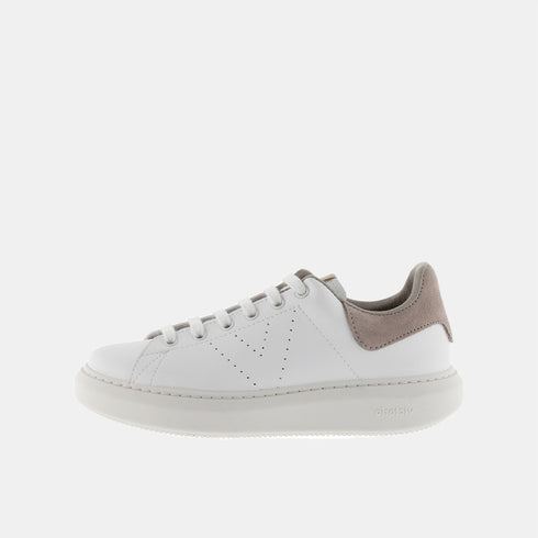 Zapatillas deportivas de piel mujer nude Milán Victoria