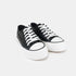 Zapatilla con cordones de PU negro Corina