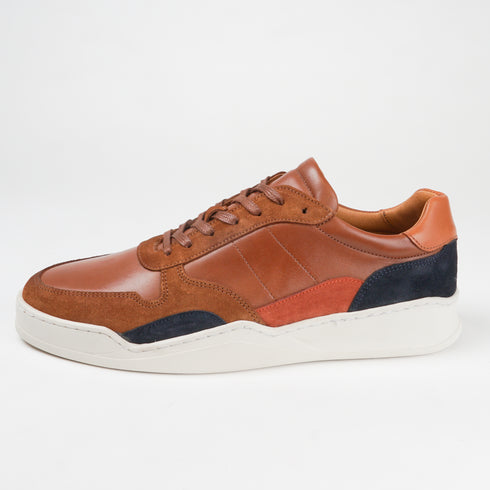 Zapatilla deportiva de hombre con cordones marrón Zaid